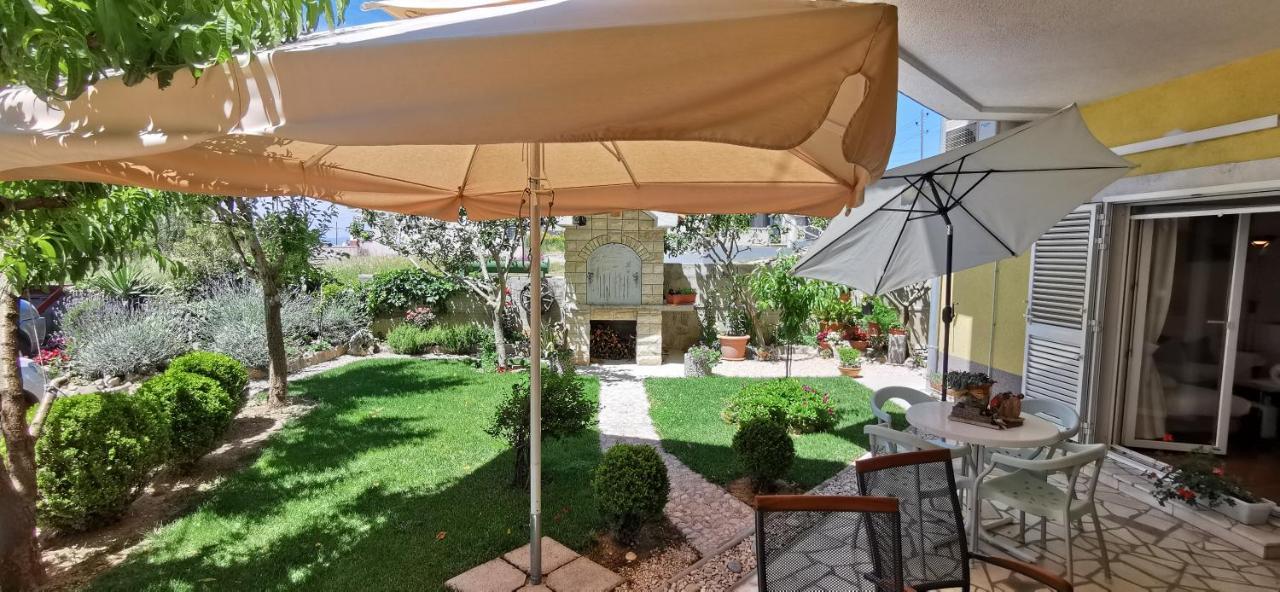 Apartman Kapovic Каштела Экстерьер фото